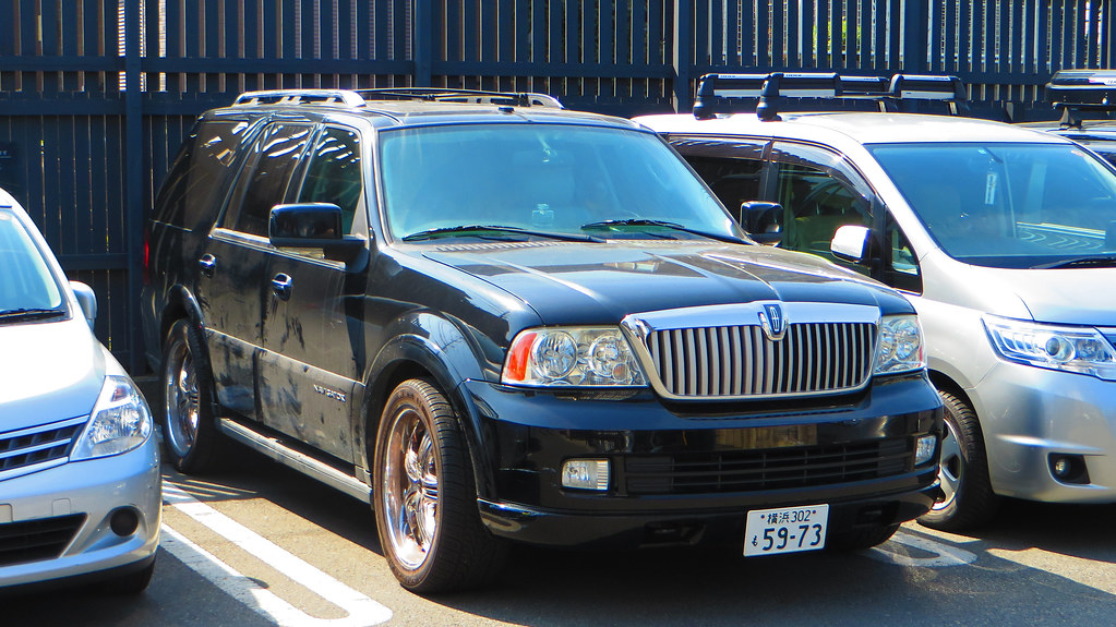 Lincoln Navigator
