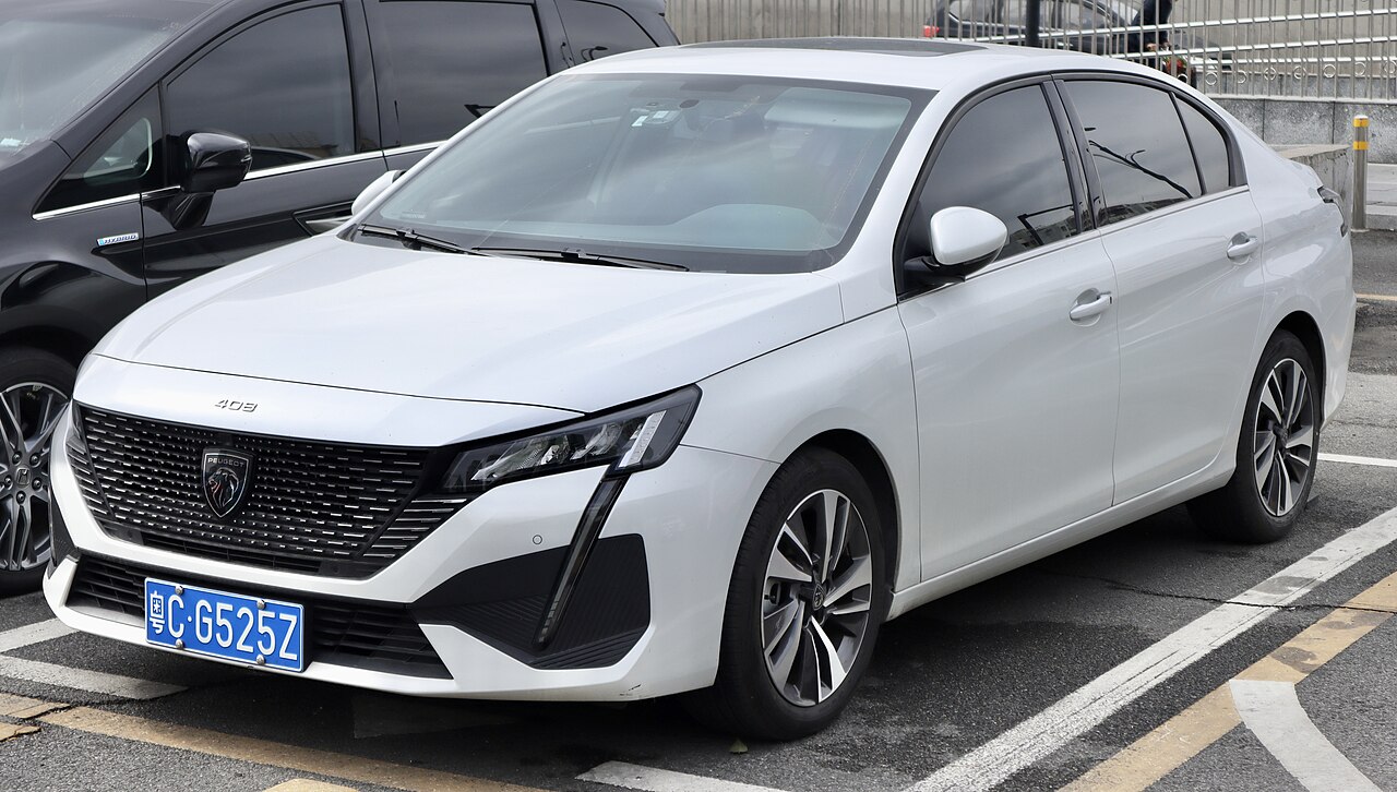Peugeot 408